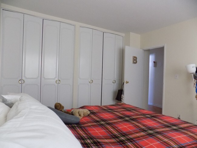 104 Lake Shore Rd unit 2, Brighton, MA 02135 - photo 6