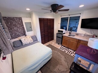 324B Kalama St, Kailua, HI 96734