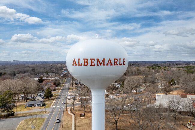 Albelmare, NC is set in the rural Greater Uwharries Region of the North Carolina.