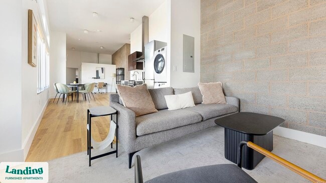 135 Adams St unit 506, Denver, CO 80206 - photo 2