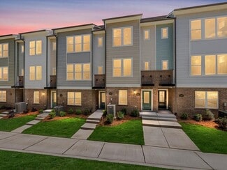 1120 Bismuth Ln, Charlotte, NC 28211