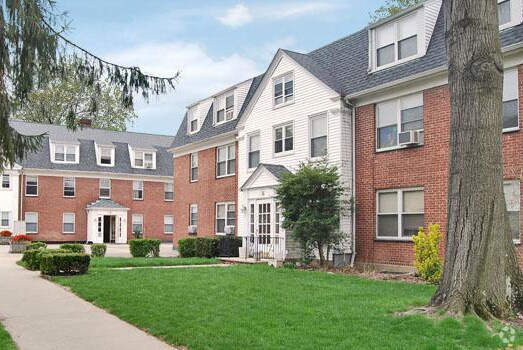 Gordonhurst Village Apartments, Montclair, NJ 07043 - photo 3