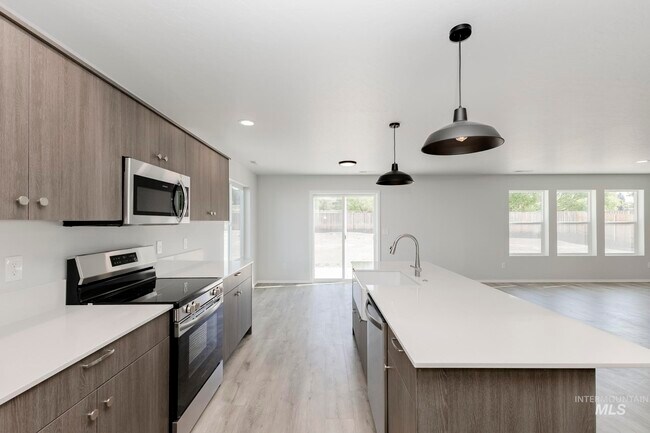 1125 Woods Bog Ct, Middleton, ID 83644 - photo 6