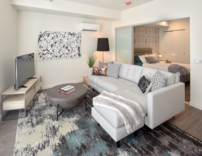 The Triangle, Redmond, WA 98052 - photo 5