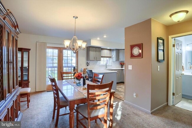 401 Chambers Ridge, York, PA 17402 - photo 5