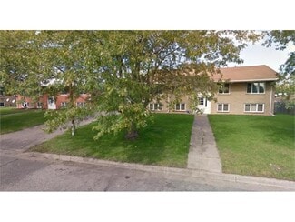 2188 Pike Lake Dr Unit 1, New Brighton, MN 55112