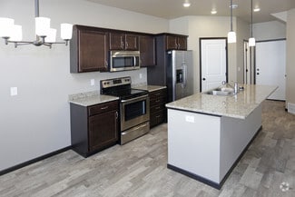 3305 4th St E, West Fargo, ND 58078