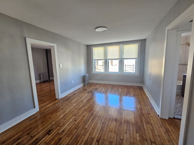 317 William St unit 2b, East Orange, NJ 07017 - photo 6
