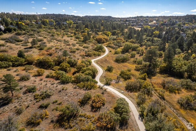 The Woodlands Bowl offers grassland trails and wildlife sightings.