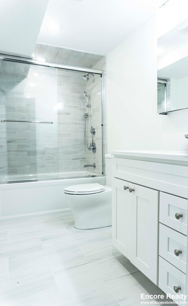 79 Linden St unit 7, Allston, MA 02134 - photo 7