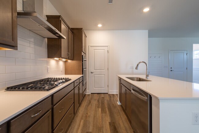 196 Village Walk St unit 36481708, Clayton, NC 27527 - photo 7