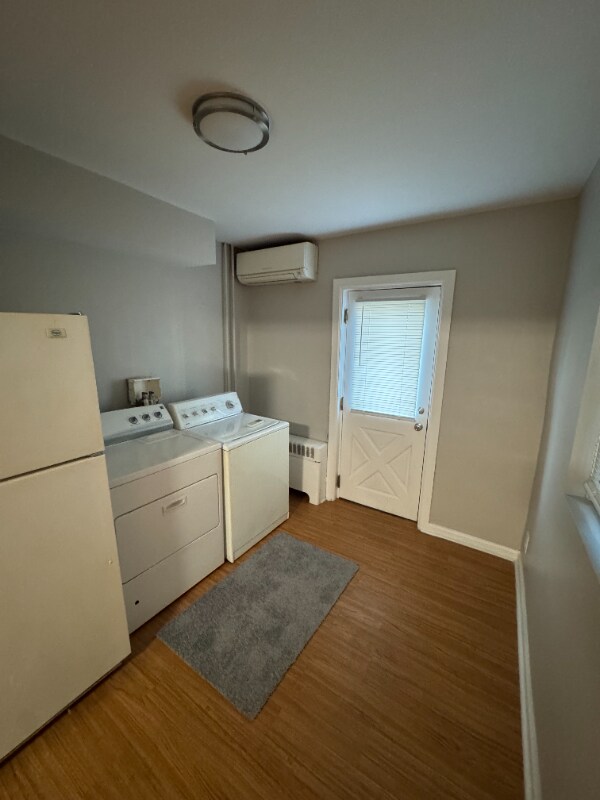 346 Massasoit St, Essington, PA 19029 - photo 3