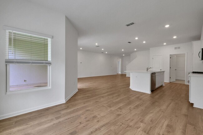 3663 Belstead Way, Orange Park, FL 32065 - photo 6