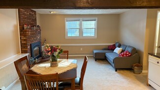 1 Sparhawk Cir Unit 1, Stoneham, MA 02180