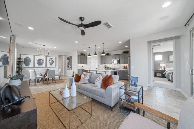 16922 W Thurman Dr, Goodyear, AZ 85338 - photo 7