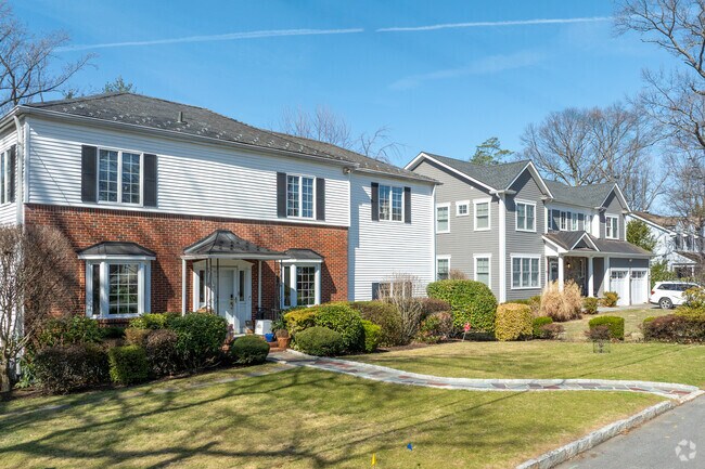 East Heathcote homes benefit from long walkways with neighborly charm.