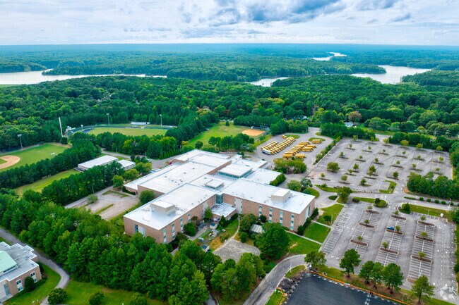 Students and staff love the campus of Wakefield High School.