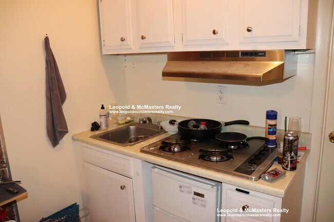 254 Newbury St unit 1, Boston, MA 02116 - photo 4