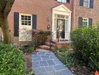 3512 Paces Place NW, Atlanta, GA 30327