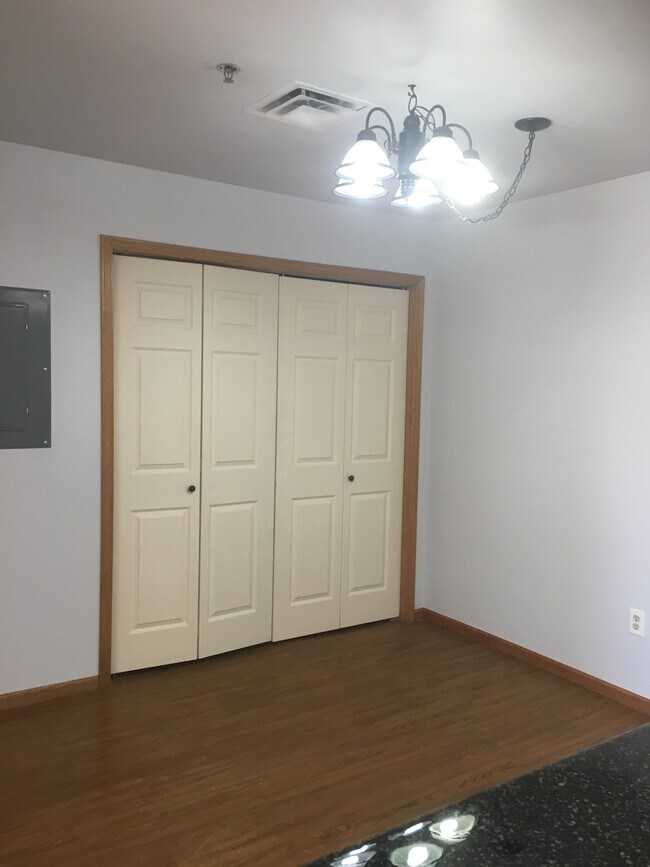 810 E Laramie St unit 7, Gillette, WY 82716 - photo 7
