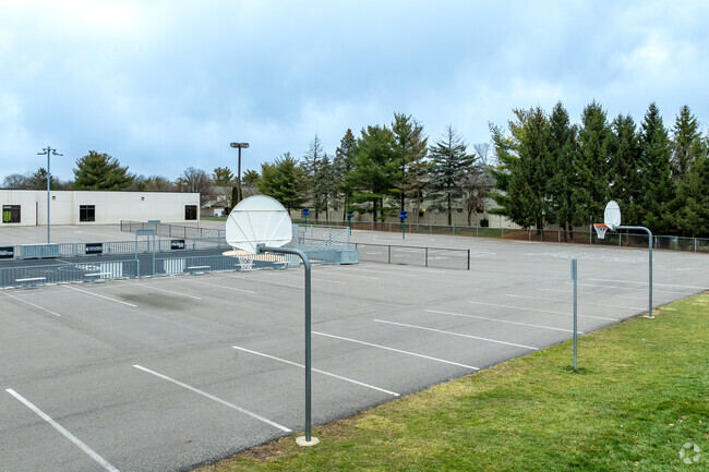 Northgate Intermediate is located in Northgate, Columbus Ohio.