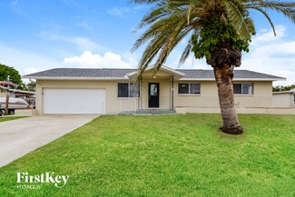 3631 Harbor Blvd, Port Charlotte, FL 33952