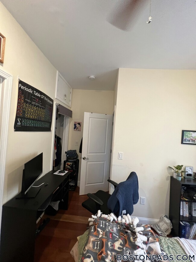 89-91 Hancock St Unit 9, Cambridge, MA 02139