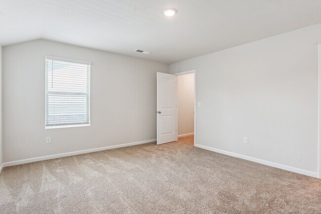 232 Orwell Dr, Social Circle, GA 30025 - photo 6