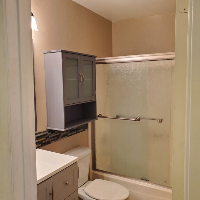 1643 Rue de Valle, San Marcos, CA 92078 - photo 6