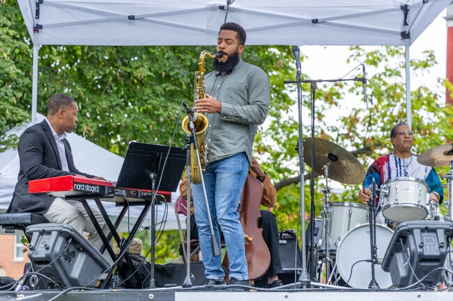 Located in Harlem Park, Jazz in the Square celebrates the music of Billie Holiday.