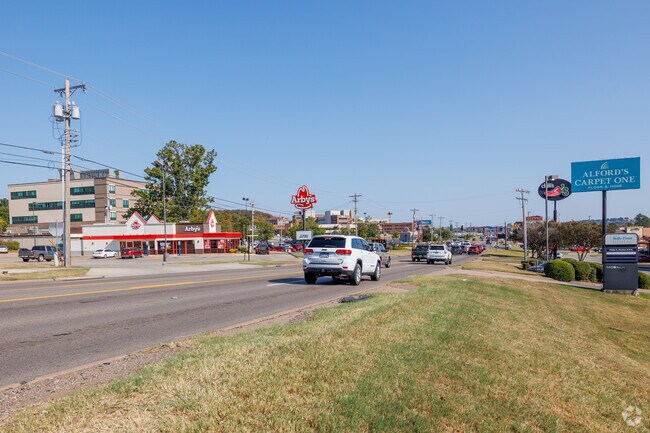 Rogers Blvd runs along the middle of Massard in Fort Smith.