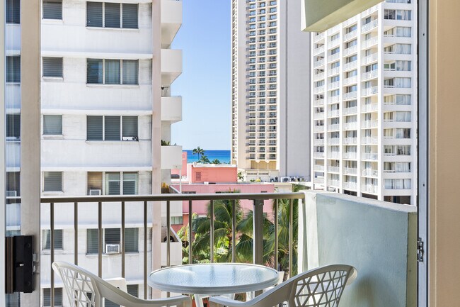 Waikiki Park Heights unit 703, Honolulu, HI 96815 - photo 4