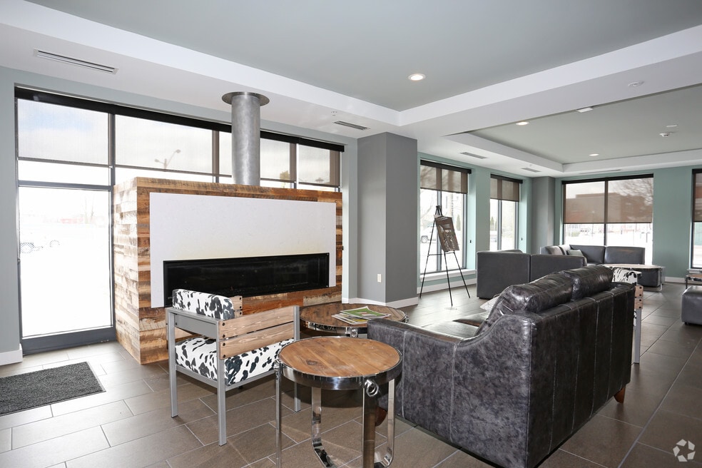 Charlotte Square, Rochester, NY 14607 - photo 1