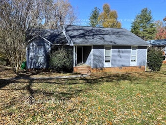 320 Wilby Dr, Charlotte, NC 28270