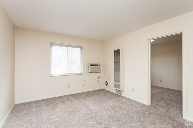 Clintonville Commons, Columbus, OH 43214 - photo 6