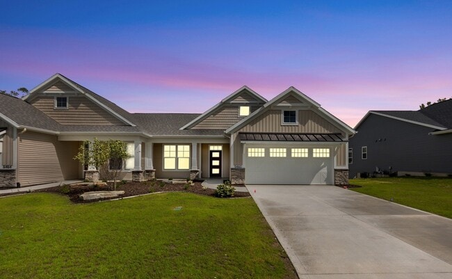 Woods of Albright, Wyoming, MI 49418 - photo 2