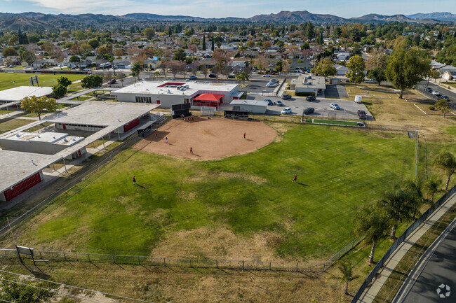 Grace Brethren Jr/Sr High School has a baseball and softball program.