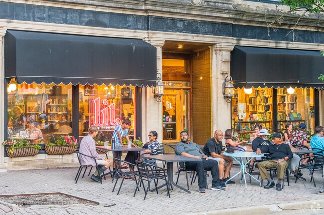 Douglass Park has easy access to the vibrant community of Downtown Champaign.