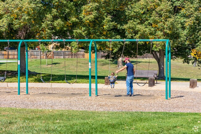 Most homes in the Highlands neighborhood are just steps away from Faversham Park.