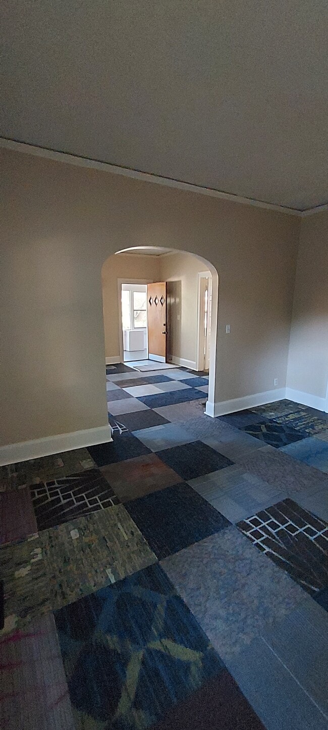 1535 West St, Rockford, IL 61102 - photo 3