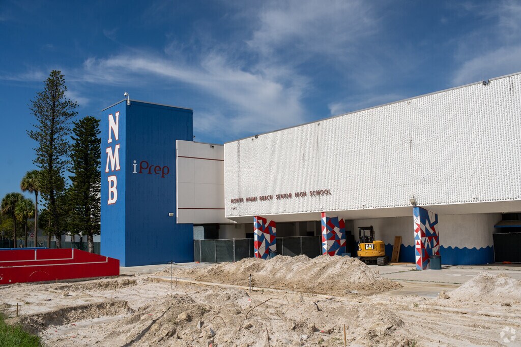 North Miami Beach Senior High School, Miami FL Rankings & Reviews