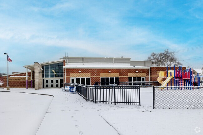 Robert H Jamison School offers a variety of programs that challenge children.