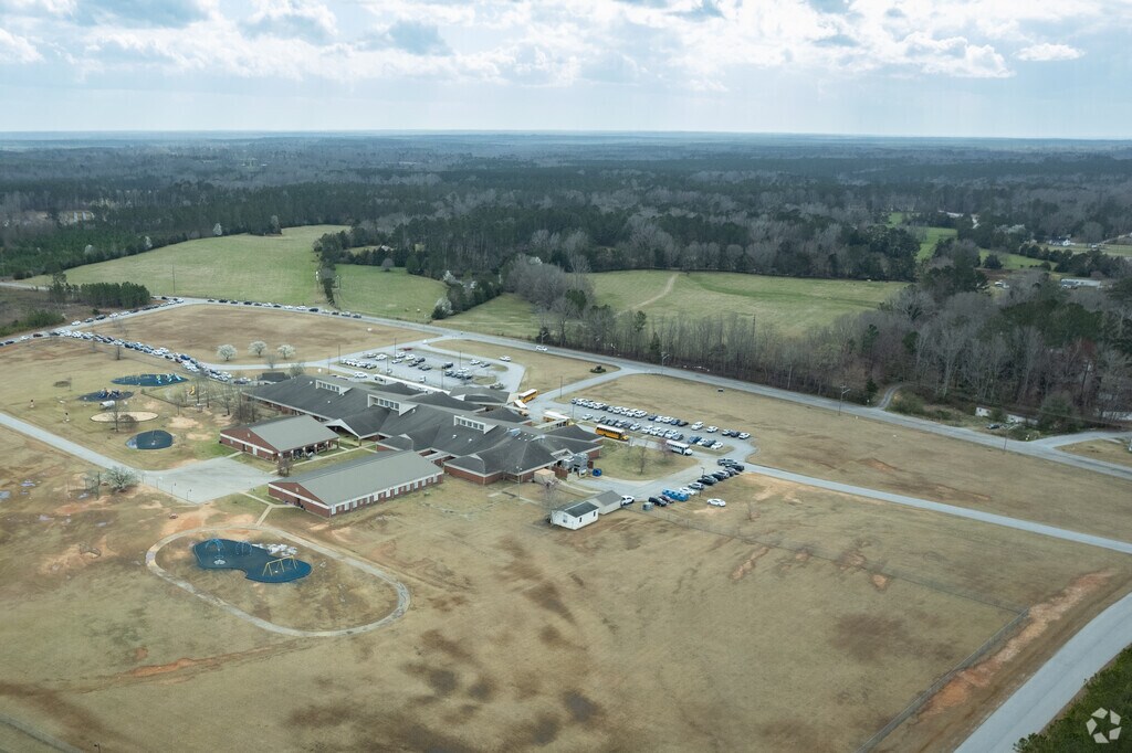The Dr. Benjamin E. Mays Elementary School is located in Greenwood, SC.