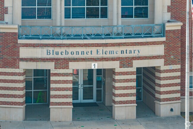 Education starts with a warm welcome at Bluebonnet Elementary, the heart of Summerfield.