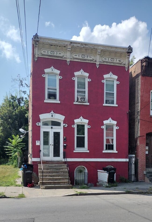 3159 6th Ave unit Floor 1, Troy, NY 12180 - photo 2