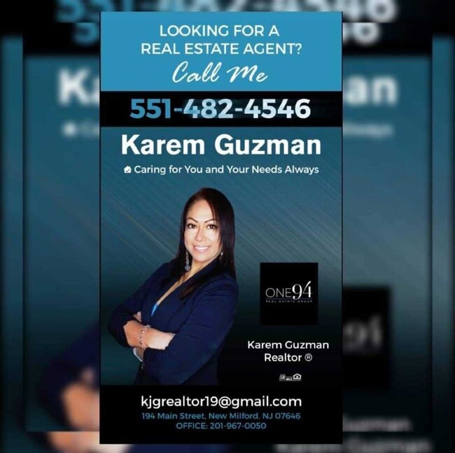 Agent Photo