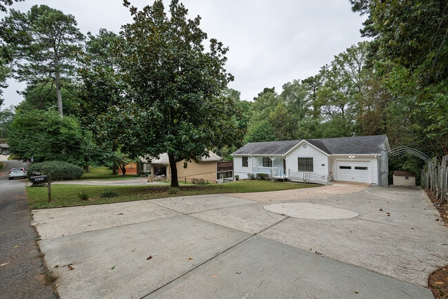 2655 Merry Rd, Cumming, GA 30041 - photo 2