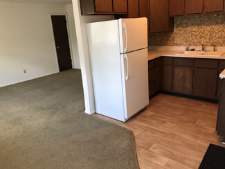 1604 Bryan St Unit B, Normal, IL 61761