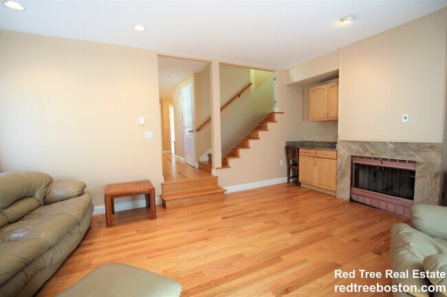 50 Undine Rd, Brighton, MA 02135 - photo 6