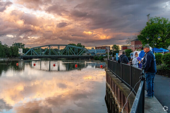 Come watch the sunset over the Seneca River at the Seneca River Days event in Baldwinsville.